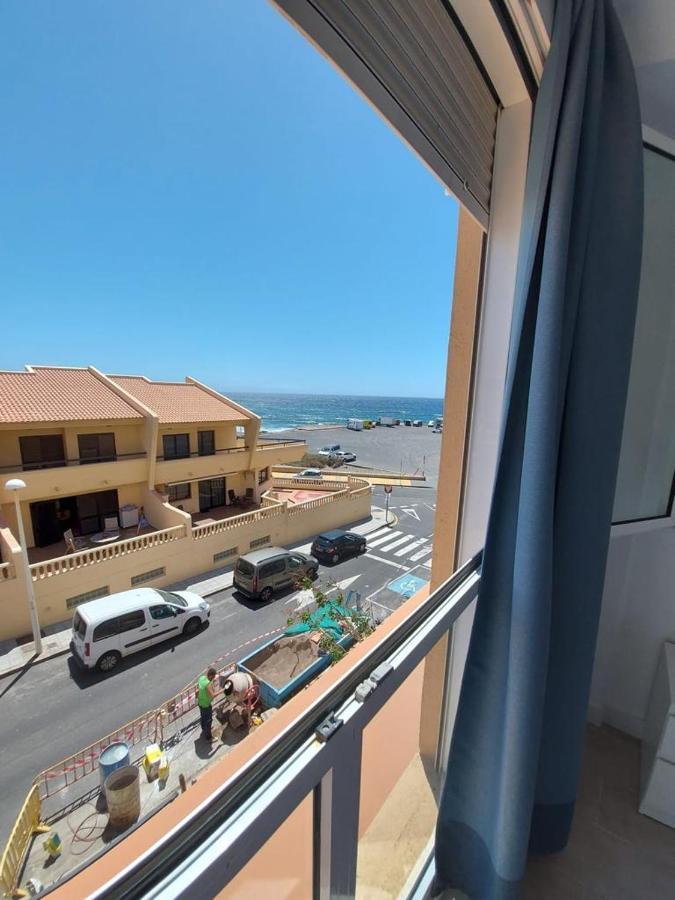 Surfers Nest El Medano Apartment Екстериор снимка