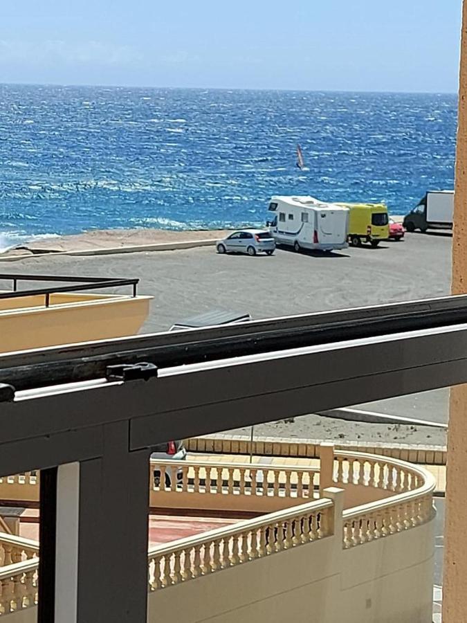 Surfers Nest El Medano Apartment Екстериор снимка
